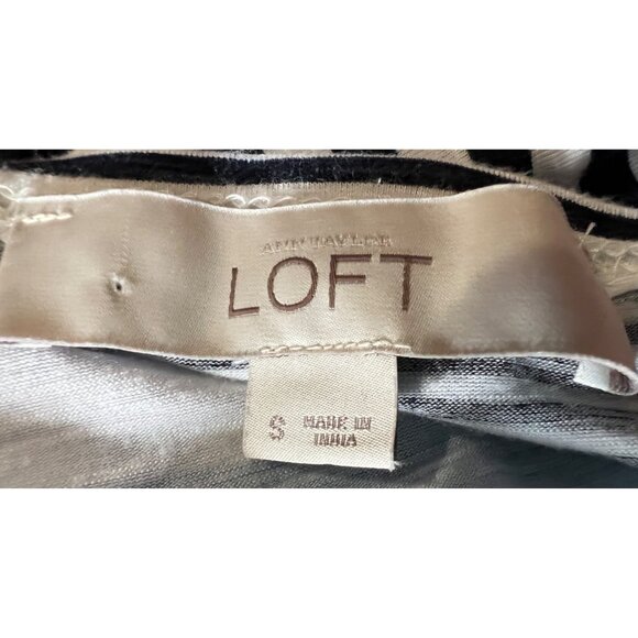 Ann Taylor LOFT Striped Summer Dress Blue Sz Small Shoulder Strappy V Cut - Picture 3 of 7